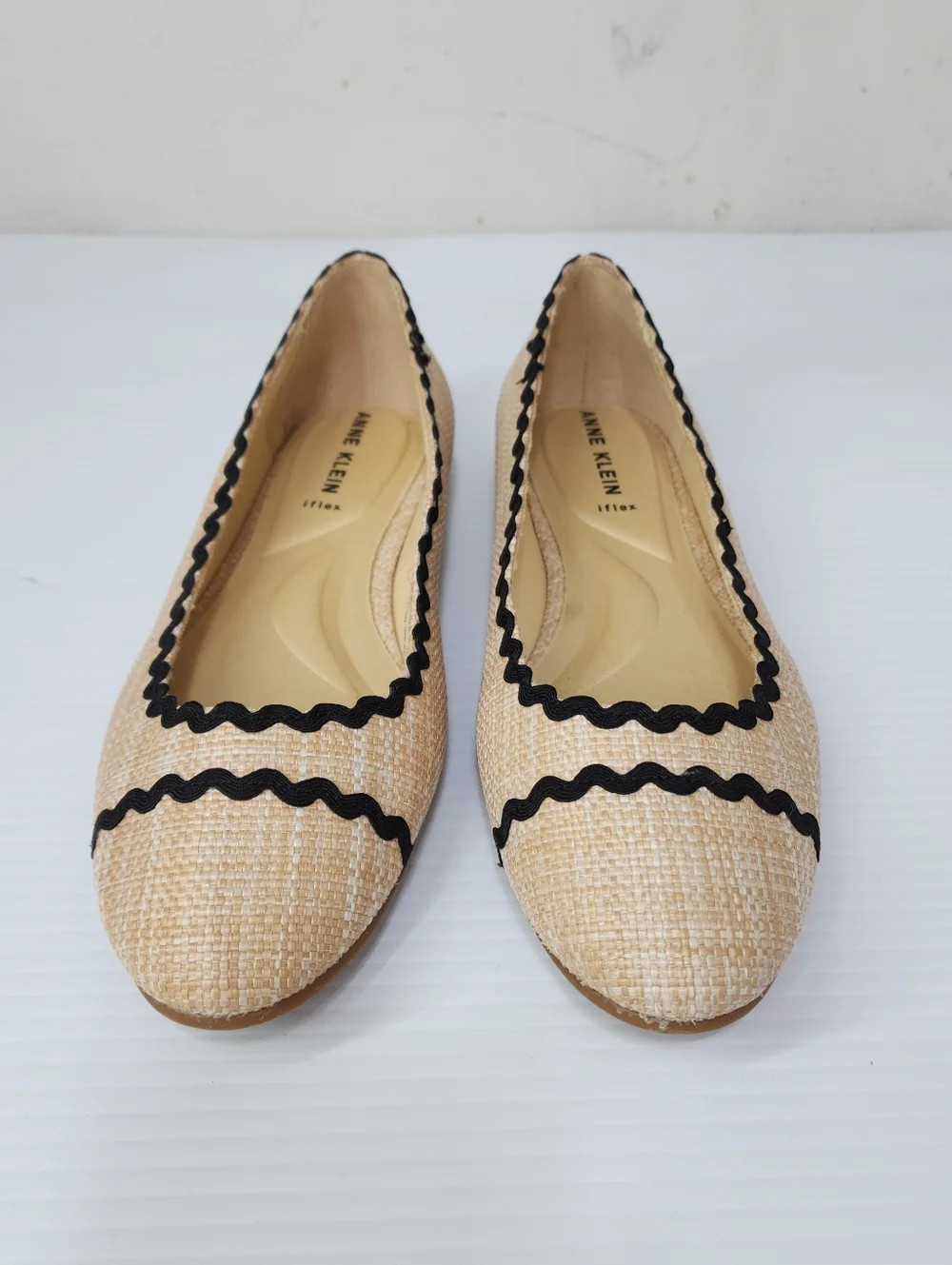 Anne Klein Scallop Trim Lux Ballet Flats - Picture 2 of 8